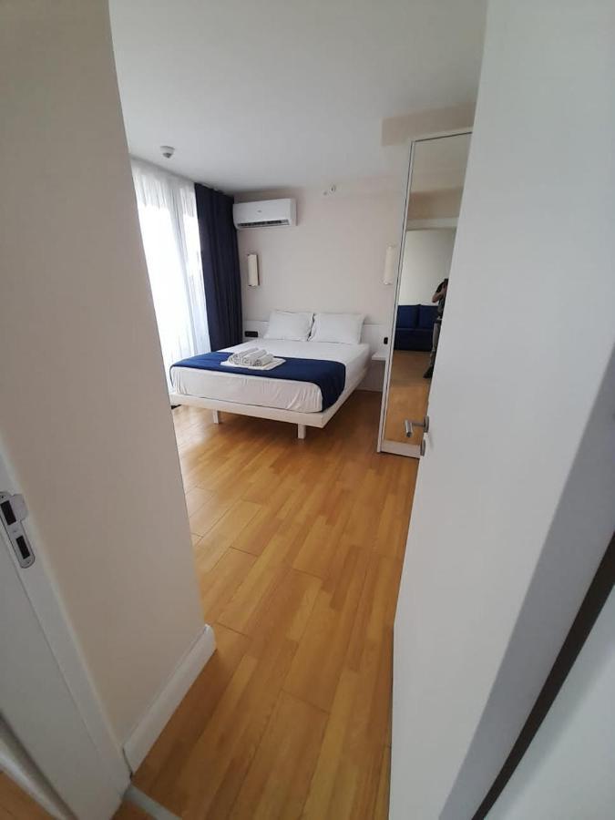 Orbi City Apartment Batumi Bagian luar foto