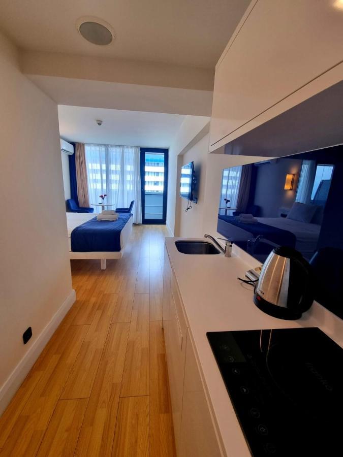 Orbi City Apartment Batumi Bagian luar foto